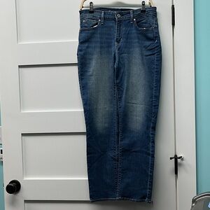 Levi’s Modern Slim Jeans